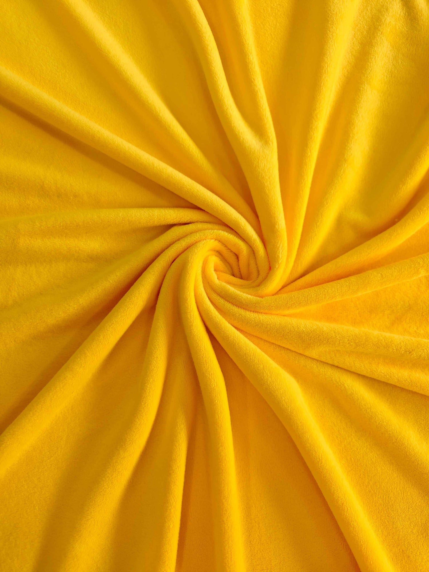 Telas color amarillo