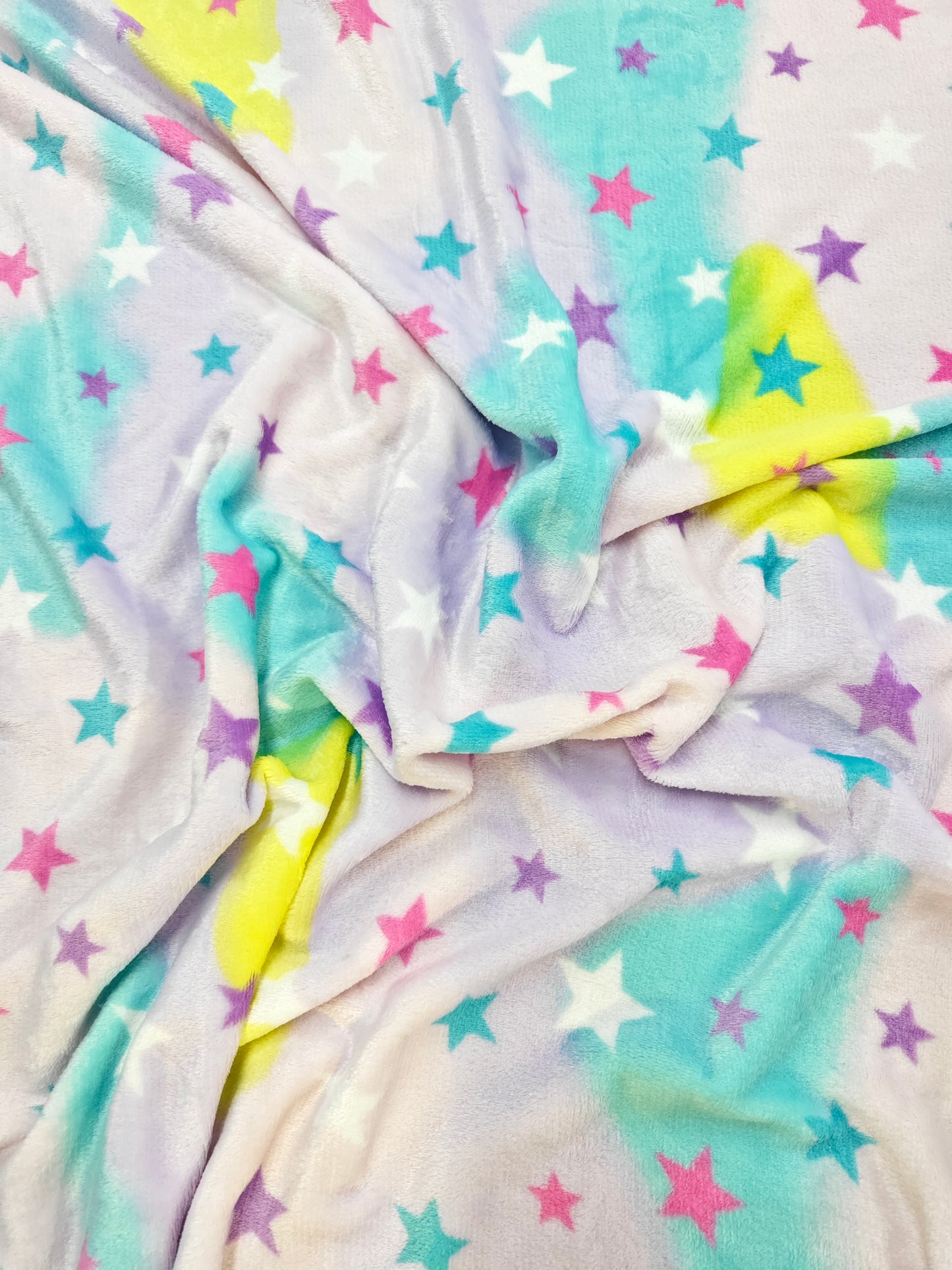 Piel de Conejo Arcoiris Pastel Lila Estampada x Metros Ref. 07044