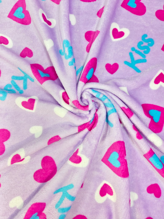 Piel de Conejo Lila Corazón Kiss Estampada x Metros Ref. 07047