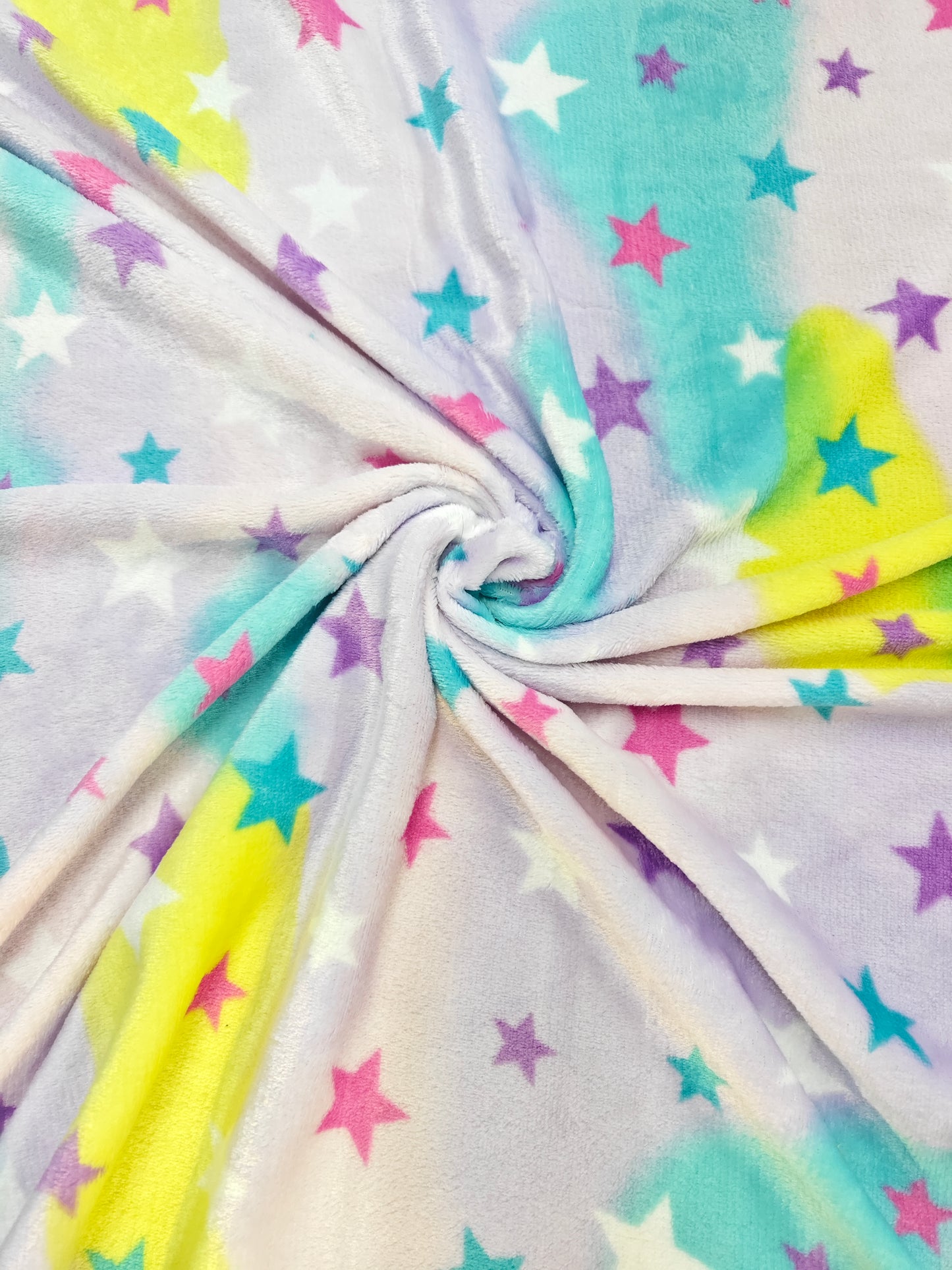 Piel de Conejo Arcoiris Pastel Lila Estampada x Metros Ref. 07044