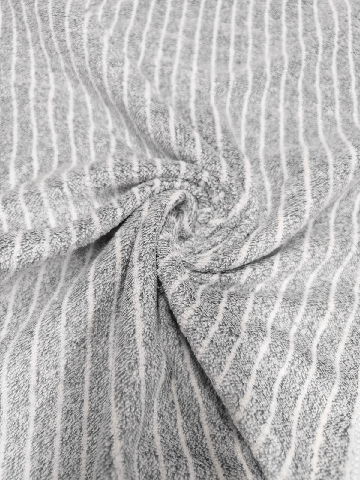 Tela Toalla Estampada Raya Gris Ref. 1401